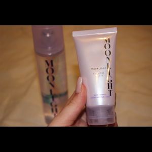 ariana grande moonlight set